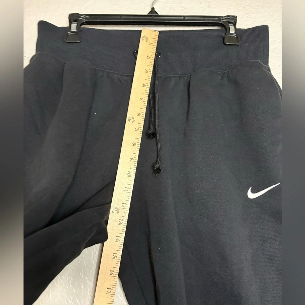 Nike reposhing this